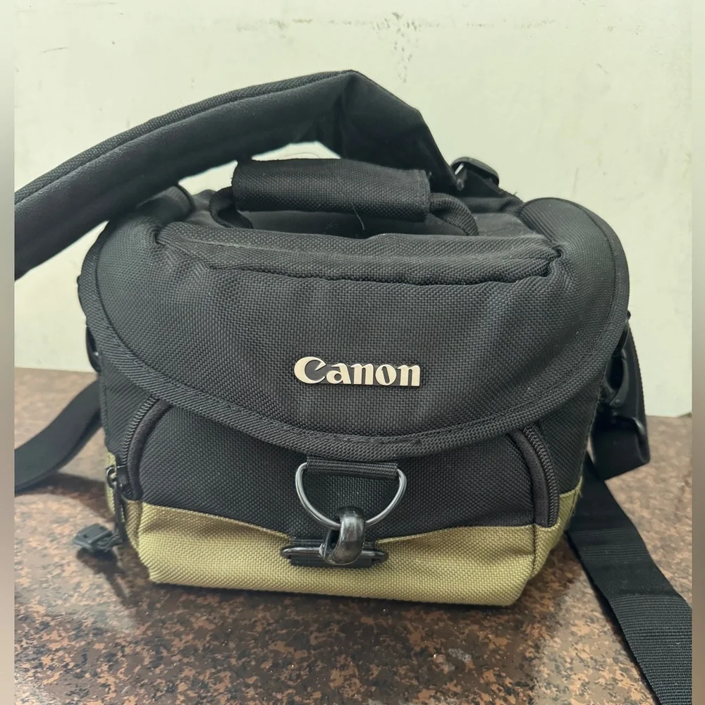 Canon 100EG Custom Gadget Bag